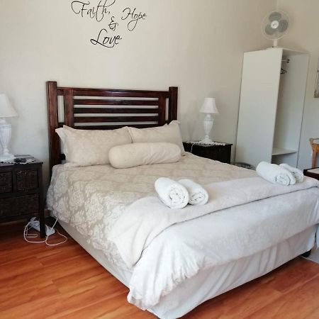 Отель Witkrans Guest Farm Middelburg  Экстерьер фото
